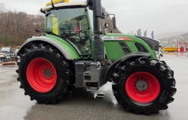 Fendt 724 Vario Profi Plus