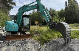 Kobelco SK75SR-7