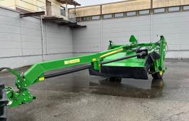 John Deere 630